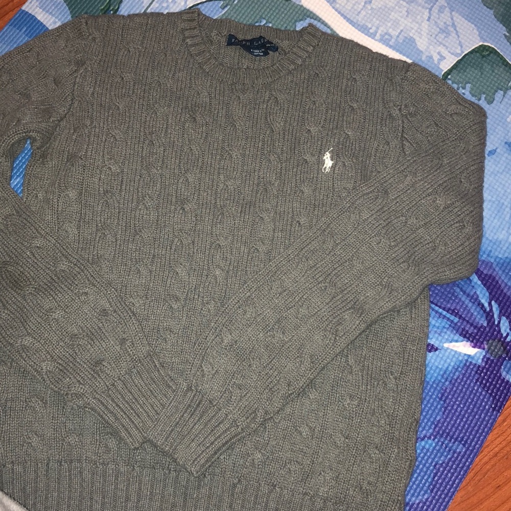 Unisex Gray Knit Sweater